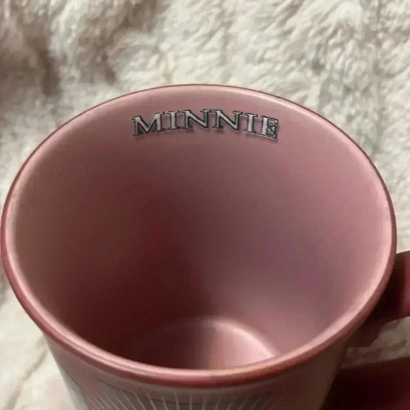 Walt Disney Minnie Mouse mug - Picture 3 of 4
